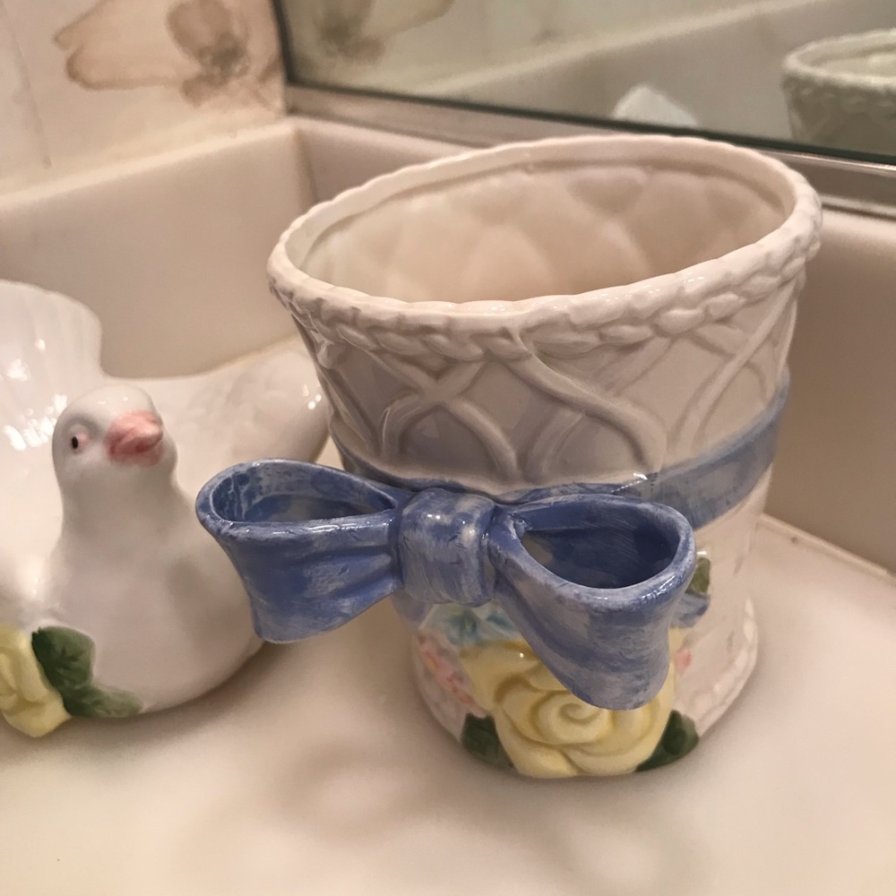 FITZ AND FLOYD NWT SOAP DISH AND TUMBLER New (Old Stock) in box. - Picture 5 of 16